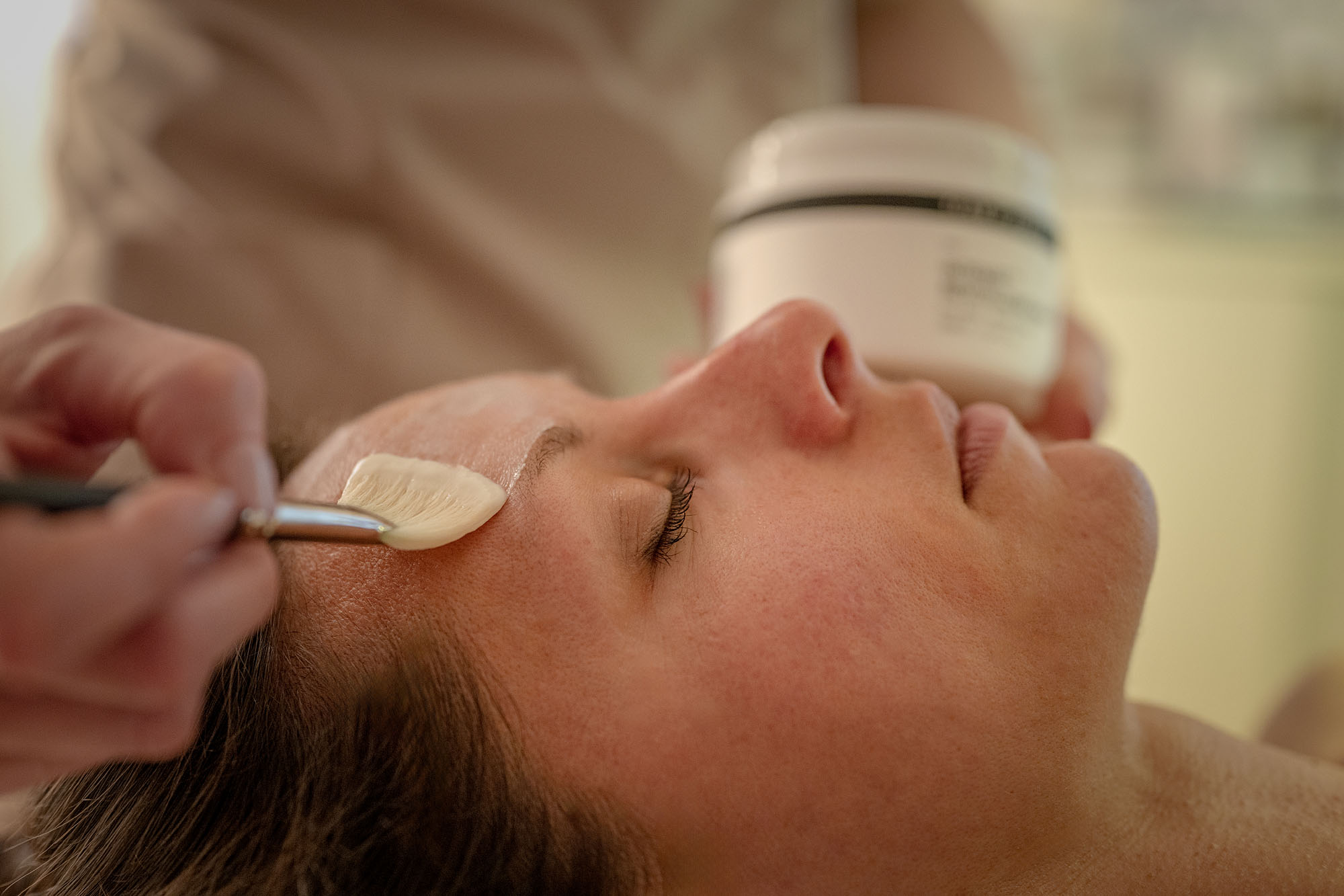 Intensive facial package