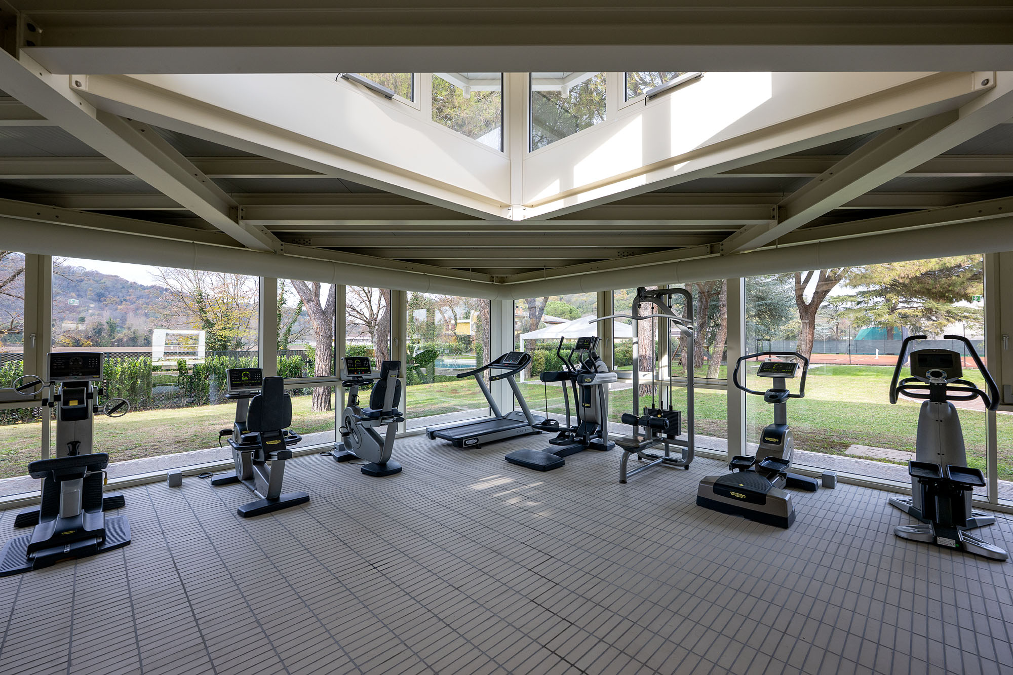 ngc0 art img 106-gd9 5023